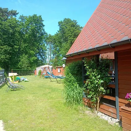 Dom wakacyjny 2 Bedroom With Air Conditioning *