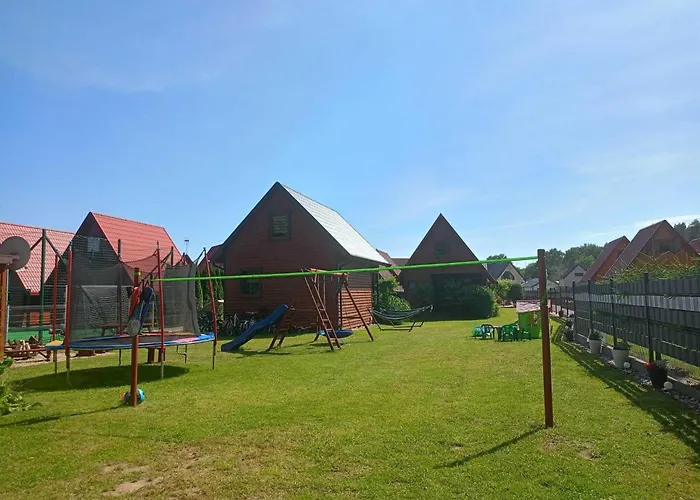 2 Bedroom With Air Conditioning بيت للعطل